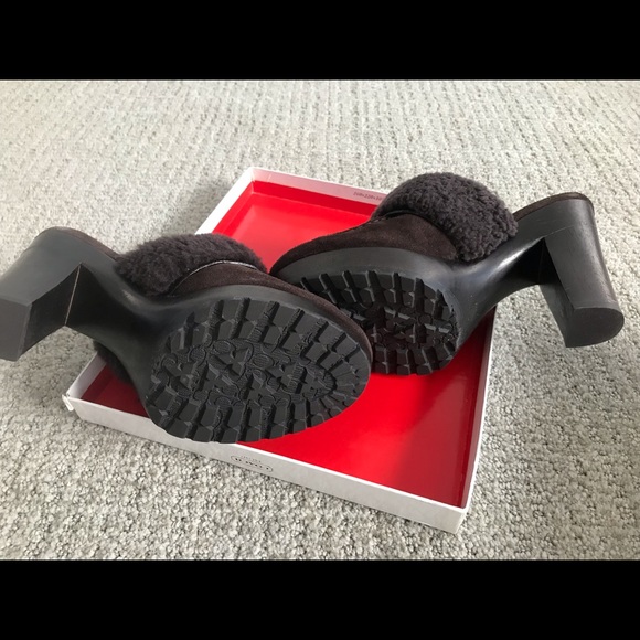 Women’s Coach Clogs - Picture 3 of 3